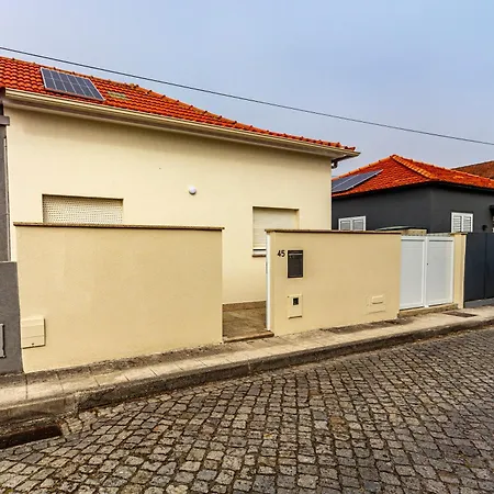 Guest H4u - Garden & * Μιντέλο