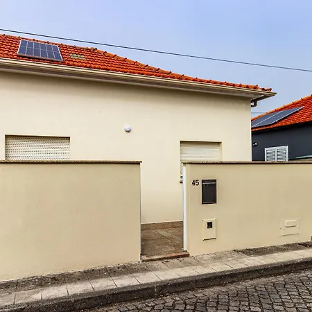 Guest H4u - Garden & * Mindelo