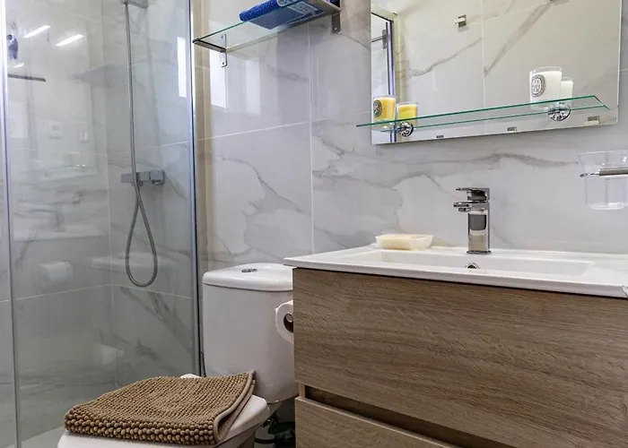 Guest H4u - Garden & Holiday home Mindelo