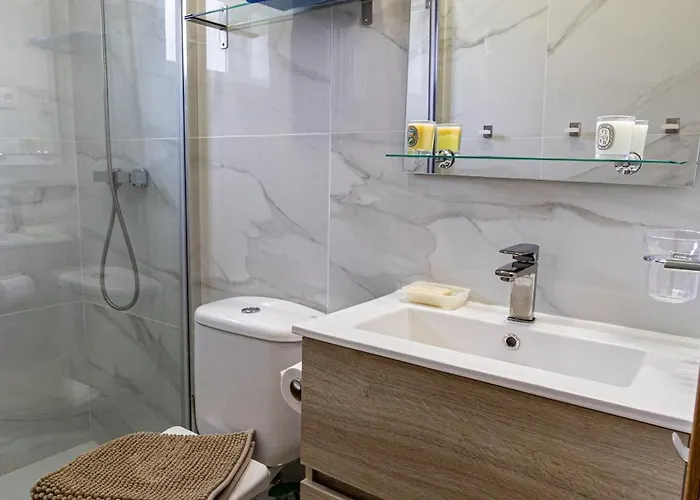 Guest H4u - Garden & Holiday home *