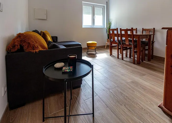 Guest H4u - Garden & Holiday home